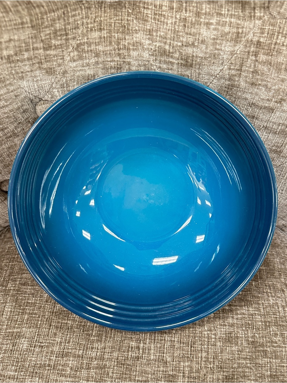Le Creuset Deep Teal 2 liter serving bowl NWT 2nds